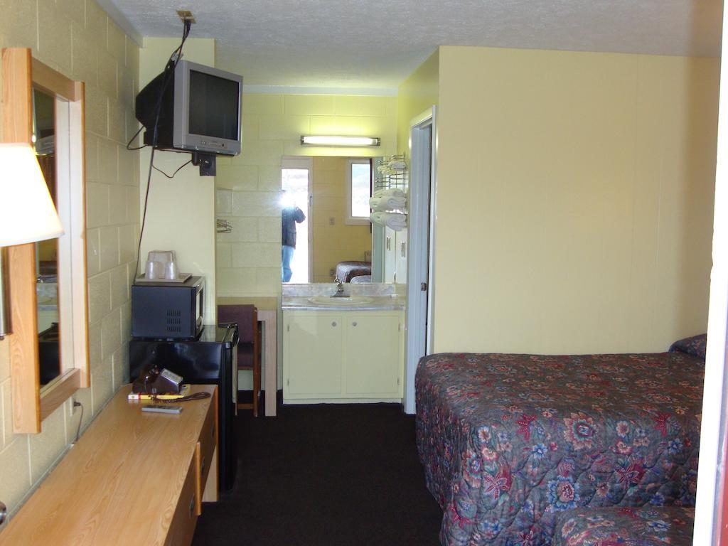 Economy Inn Crossville Bilik gambar